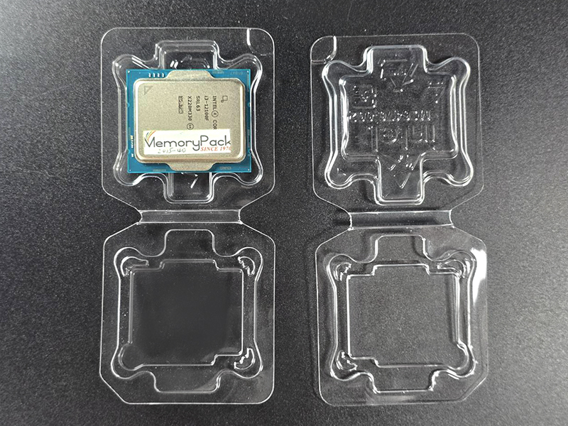 m26476-002 lga1700 cpu plastic box clamshell packaging.jpg